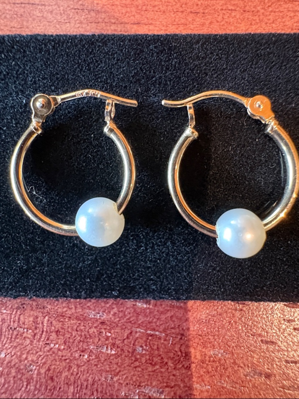 Vintage 14K JCM Jacmel Yellow Gold Hoop Huggie Earrings White Pearl Drop Accent